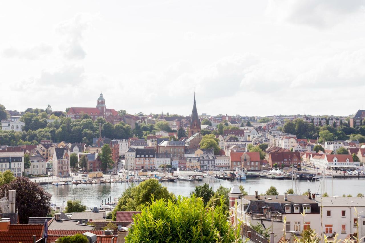 Stadtvilla Mit Hafenpanorama Flensbourg Extérieur photo